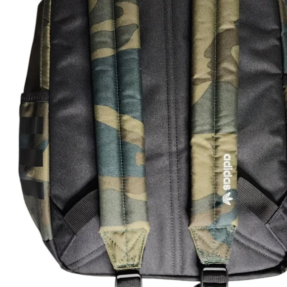 Adidas Camouflage Backpack for Youth - Picture 8 of 9